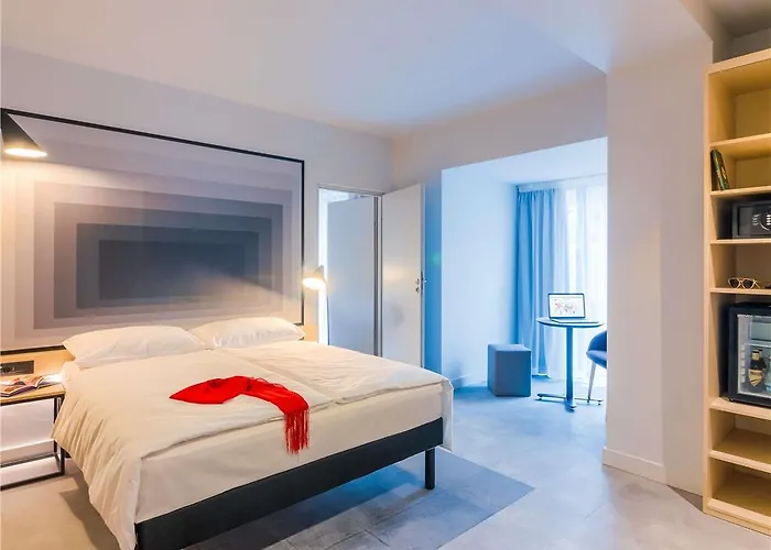 Готель Ibis Center 3*