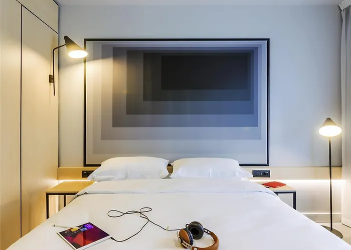 Hotel Ibis Center 3*