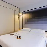 מלון Ibis Center 3*