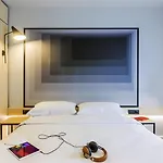 מלון Ibis Center 3*