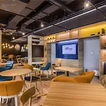 Ibis Center מלון 3*